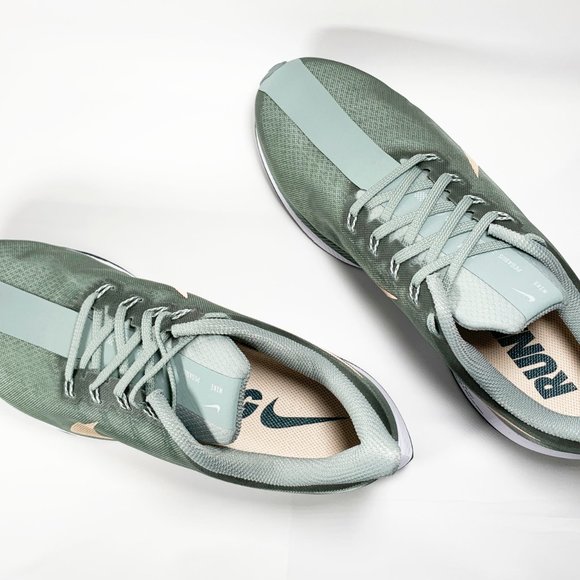Nike Wmns Zoom Pegasus 35 Turbo Mica Green Light - Picture 5 of 10
